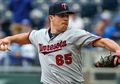 Salut! Trevor May: Atlit Baseball dan Pemain E-Sports Profesional