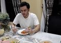 Resep Ayam Suwir Bali Simpel untuk Buka Puasa Ala Keluarga Rizky Nazar