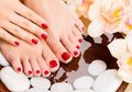 Cobalah Rendam Kaki dengan Air Garam Sebelum Tidur, Ini yang Akan Terjadi pada Anda