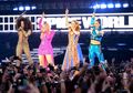 Lama Dinantikan, Konser Tur Reuni Spice Girls Malah Buat Kecewa Penggemar!