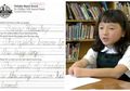 Inspiratif, Gadis yang Lahir Tanpa Tangan Ini Baru Saja Memenangkan Lomba Tulisan Tangan Nasional di Amerika Serikat