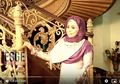 Inilah Penampakan Rumah Mewah Muzdalifah yang Harganya 32 Miliar, Warnanya Serba Emas Udah Kaya Istana Saja!