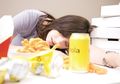 Awas, Rebahkan Tubuh Setelah Makan Bisa Picu Penyakit, Salah Satunya Stroke!