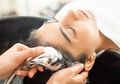 Jangan Asal Keramas, Ini Waktu yang Tepat Mencuci Rambut Sesuai dengan Jenis Rambut Moms