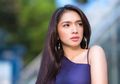 Jadi Ibu 2 Anak dan Berusia 32 Tahun, Begini Penampilan Terbaru Angel Karamoy yang Semakin Seksi dan Cantik