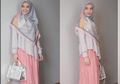 Inspirasi Padu Padan Busana Hijab dengan Rok Plisket ala Zaskia Sungkar yang Bisa Dicontek Saat Lebaran