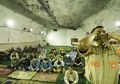 Menjalani Salat Tarawih dan Menikmati Buka Puasa Masjid 'Pintu Tempat Cahaya', Masjid Terdalam di Indonesia