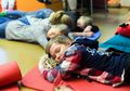 Anak Pilih Tidur Siang Dibanding Belajar? Bersyukurlah! Menurut Riset, Tidur Siang Tingkatkan Kemapuan Akademik