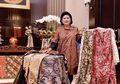 Cita-Cita Bikin Museum Kain Belum Terwujud, Intip Koleksi Kain Daerah Ani Yudhoyono