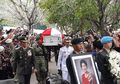Jokowi di Pemakaman Ani Yudhoyono: Flamboyan Telah Pergi, Namun Akan Tetap Hidup di Hati Kita Semua