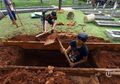 Cerita Penggali Makam Ani Yudhoyono: 'Ini Tanahnya Empuk Banget, Mungkin Bu Ani Banyak Amal Ibadahnya'
