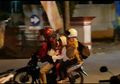 Obati Rindu Pada Ibu, Pria Pemalang Boyong 5 Keluarganya ke Surabaya Pakai Satu Motor Tua