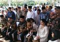 Seakan Berikan Isyarat, Ini Arti Pilihan Motif Batik Lebaran 2019 Ani Yudhoyono: Burung yang Terbang ke Surga