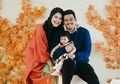 Lebaran Bersama Keluarga Sang Suami, Kahiyang Ayu Dipuji Netizen karena Berpenampilan Sederhana Seperti Ini