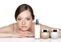 Kulit Wajah yang Sensitif, Bingung Pilih Skincare? Coba Micellar Water