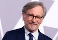 Goks! Steven Spielberg Siapin Naskah Serial Horor yang Cuman Bisa Ditonton Pas Malam Hari Aja