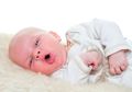 Bayi Sering Cegukan, Catat Hal-hal yang Tidak Boleh Moms Lakukan Saat Coba Menghentikan Cegukan