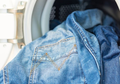 Jangan Kaget! Masukan Celana Jeans ke Dalam 'Freezer' Kemudian Lihatlah Ini yang Akan Terjadi