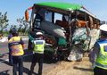 Foto dan Video Kecelakaan Maut di Tol Cipali, Badan Bus Remuk Redam