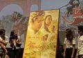 Iqbaal Terkejut Lihat Poster Film Bumi Manusia yang Rilis Hari Ini