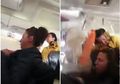 Pesawat Tiba-tiba Alami Turbulensi Hebat Selama 30 Menit, Pramugari Ini Terlempar ke Langit-langit Kabin, Makanan Behamburan Hingga Penumpang Tersiram Air Panas dan Menjerit Ketakutan