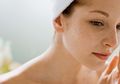 Angkat Sel Kulit Mati dengan Rekomendasi Peeling Gel untuk Kulit Kering Berikut ini
