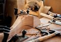 Ini Kelebihan dan Kekurangan Kayu Solid Wajib Diketahui Sebelum Pakai