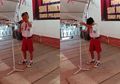 Tersedu-sedu Nyanyikan Lagu Ayah di Acara Perpisahan SD, Jaka Buat Penonton Naik Panggung untuk Menenangkan Dirinya