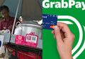 Beginilah 'Curhatan' dari Pedagang Kaki Lima yang Kini Bisa Menerima Pembayaran Via Aplikasi Online