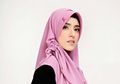 Fairuz A Rafiq Tampil Santun nan Mewah dengan Tas Clutch Harga 22 Juta, Netizen : Yang Kayak Gini Dibilang Ikan Asin!