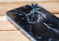 Layar Smartphone Kini Bisa Diasuransikan Lewat Aplikasi Ini