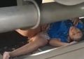 Ditabrak Kereta Api, Remaja Ini Selamat Meski Kakinya Sempat Masuk ke Kolong Kereta Api