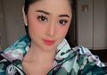 Rindu Mendiang Sang Ayah, Dewi Perssik: Jadi Anak yang Dibanggakan Orang Tua Tak Mudah