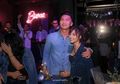 Berulang Tahun ke-25, Nikita Willy Tampil Cantik dengan Kemben Hitam dan Jaket Denim