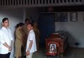 Istri Sopir Jokowi Meninggal Dunia karena Terlindas Truk Tangki, Perlakuan Gibran Jelang Pemakaman Jadi Sorotan