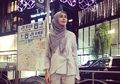 Shooting Tentang Sejarah Islam di Turki, Fenita Arie Tenteng Tas Branded Mewah Puluhan Juta