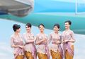 Kebaya Pertiwi, Seragam Baru Pramugari Garuda Indonesia Model Kebaya Brokat Karya Anne Avantie
