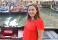 Gaya Fashionnya Selalu Elegan dan Berkelas, Maia Estianty Tak Malu Bagikan Foto Penampilan Jadulnya: Warna-Warni!