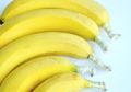 Punya Pisang di Rumah? Coba Bungkus Plastik pada Ujung Batangnya, Ini Hal Ajaib yang Akan Terjadi
