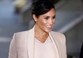 Bukan Baju, Kalung Meghan Markle Justru Jadi Sorotan Saat Nonton Pertandingan Tenis