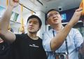 Viral Video Ahok Pertama Kali Naik MRT Bareng Sean, Orang-orang Berteriak Histeris hingga Minta Foto