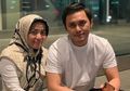 Nikahi Berondong 15 Tahun Lebih Muda, Potret Muzdalifah Dipeluk Fadel Islami Berhasil Buat Baper
