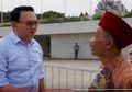 Ketika Ahok yang Tak Lagi Jadi Gubernur Diberi Kerak Telor dan Sebuah Kisah Panjang dari Maroko oleh Seorang Pedagang