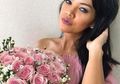 Simpel dan Modis, Intip Gaya Seksi Farah Quinn Saat Belanja ke Pasar