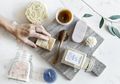 Biar Enggak Buang-Buang Uang, Ini 4 Produk Skincare yang Tak Perlu Dibeli Menurut Ahli Kecantikan Dunia