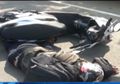 Akal Bulus Pengendara Motor Takut Ditilang, Pura-pura Pingsan Usai Jatuh Tersungkur Trobos Razia Petugas