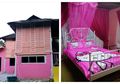 Lucu Banget, karena Sangat Suka Hello Kitty Wanita Ini Ubah Rumah Warisannya yang Berumur 100 Tahun Jadi Serba Pink!