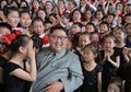 Kim Jong-Un Diperlakukan dan Disembah Laiknya 'Tuhan' di Korea Utara, Ternyata Begini Caranya Menebarkan Doktrin
