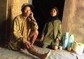 Alami Peristiwa Traumatis Setiap Tahun hingga Mengaku Dikutuk, Keluarga Ini Putuskan Tinggal di Hutan Selama Puluhan Tahun