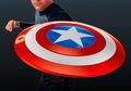 Rayakan 80 Tahun, Marvel Rilis Tameng Captain America dengan Skala 1:1
